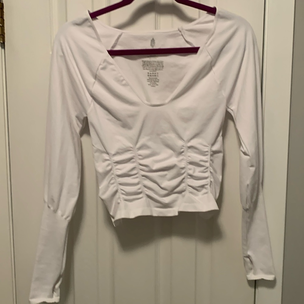 Womens size M/L CROP TOP. NWOT. FREE PEOPLE